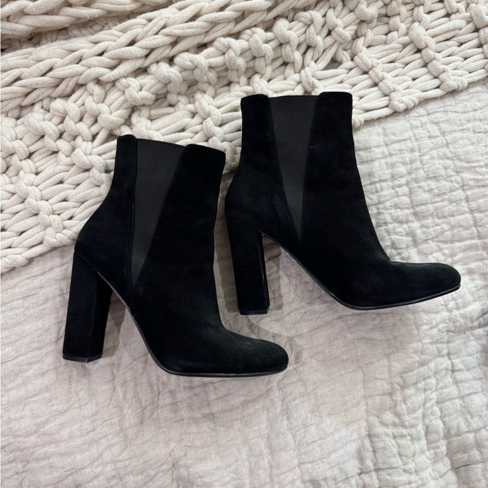 Steve Madden Black Heeled Boots with Chunky Block Heel